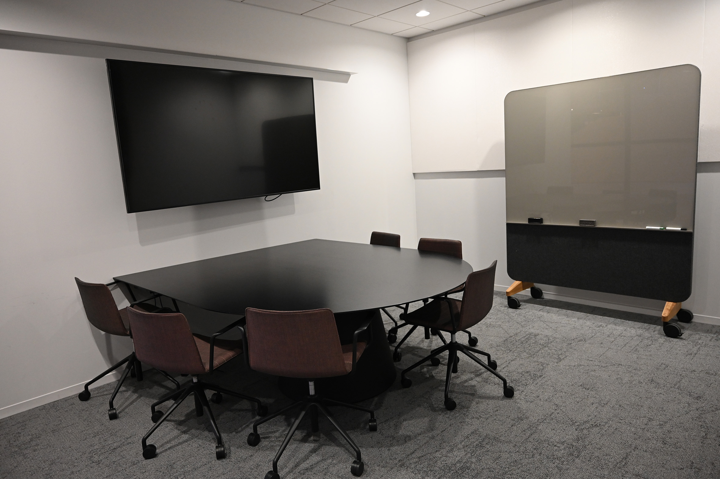 Ion Conference Room 020